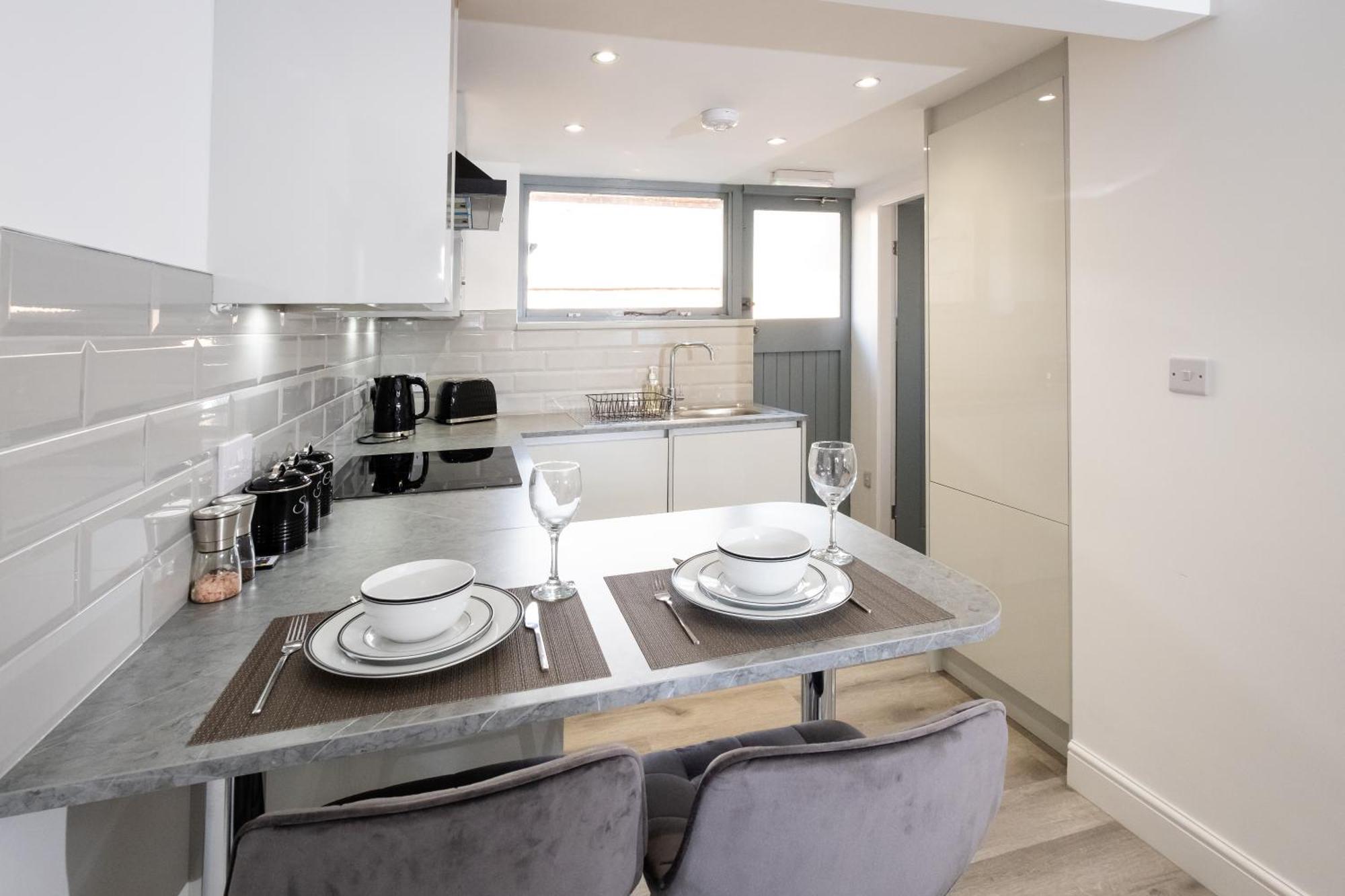 Trinity Apartments Stratford Upon Avon Экстерьер фото